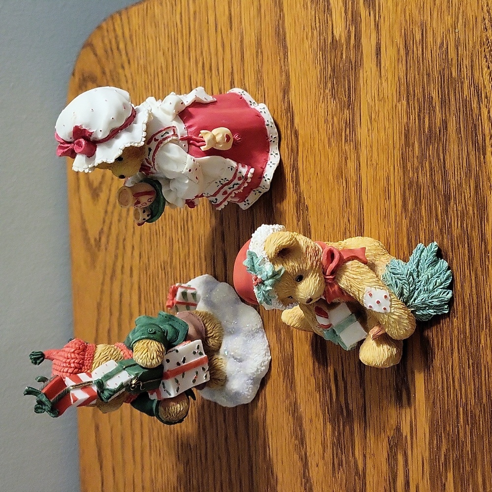 Christmas Cherished Teddies - Picture 4 of 6